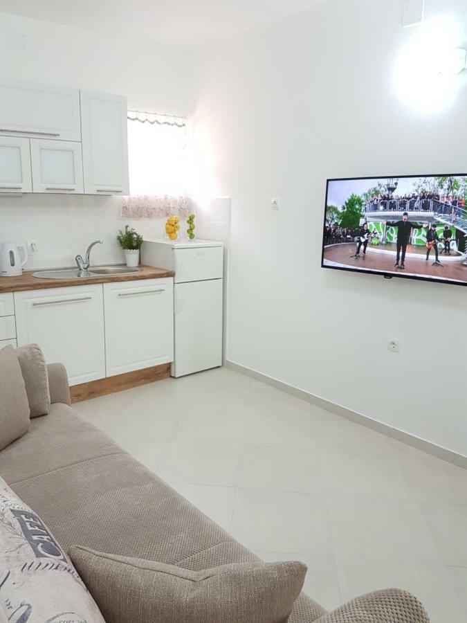 Apartmani Luka & Iva シベニク エクステリア 写真