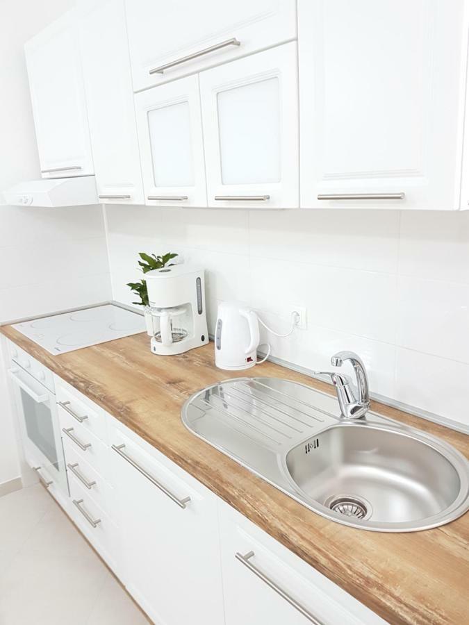 Apartmani Luka & Iva シベニク エクステリア 写真